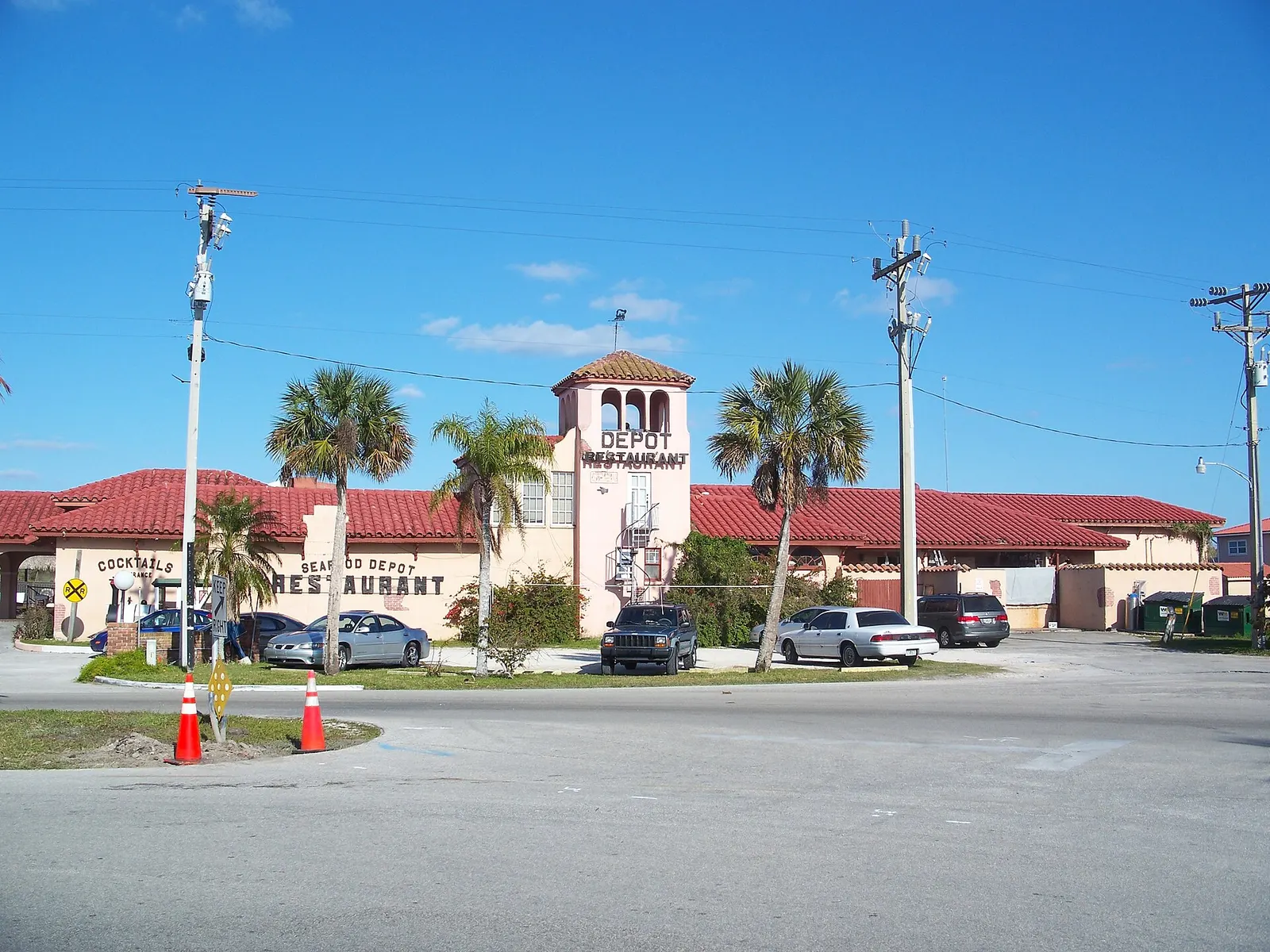 Everglades City, Florida : Old depot