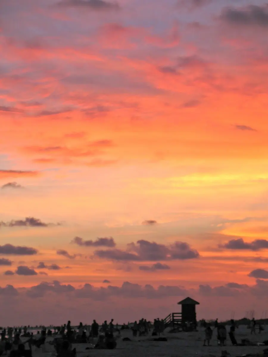 SIESTA BEACH SUNSET. SARASOTA.